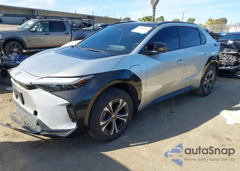 2024 Toyota Bz4X Xle from USA, damaged, VIN JTMAAAAA5RA033842